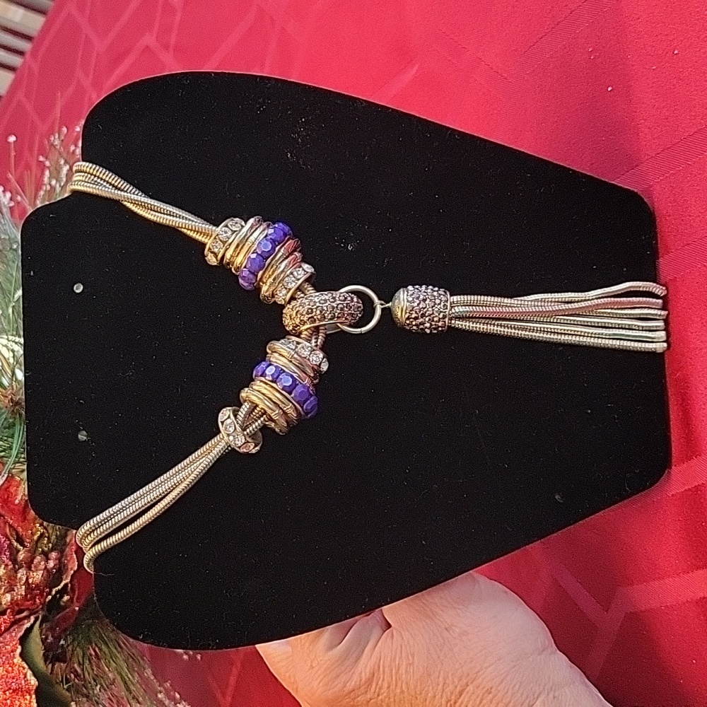 INC statement necklace